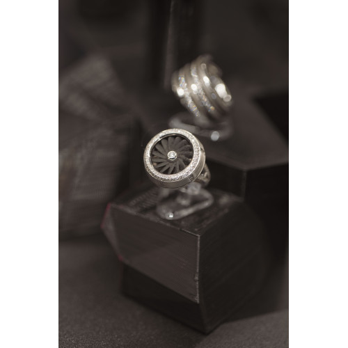 Кольцо "Турбина" из золота и алюминия с бриллиантами